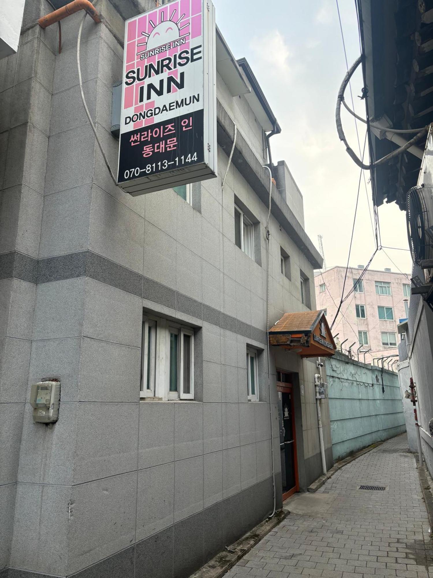 Sunrise Inn Сеул Екстериор снимка